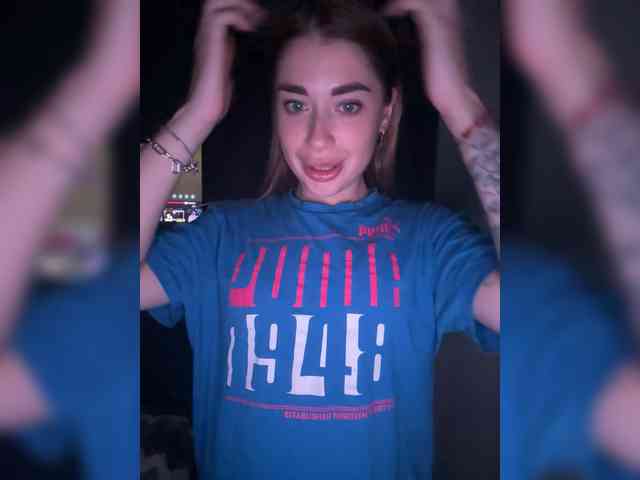 Mrs_Peach webcam