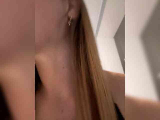 Mrs_Peach webcam