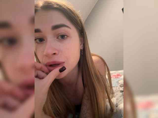 Mrs_Peach webcam