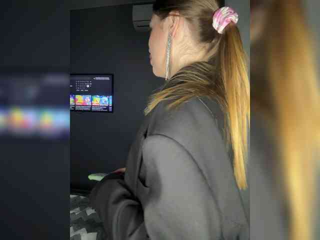 Mrs_Peach webcam