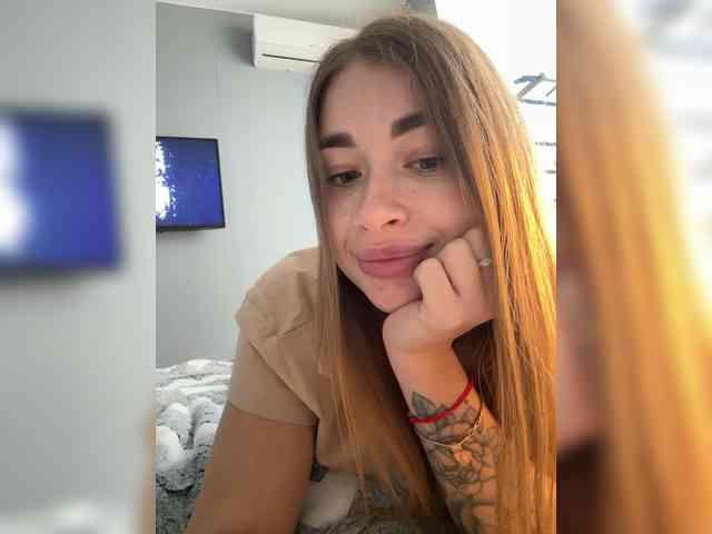 Mrs_Peach webcam