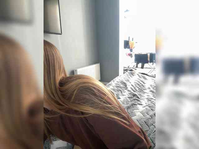 Mrs_Peach webcam