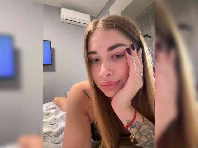 Mrs_Peach webcam
