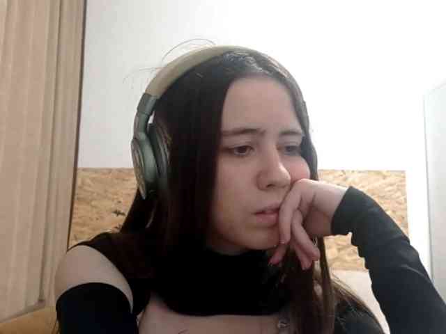 LorrieRingham webcam