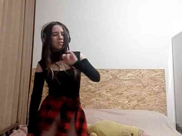 LorrieRingham webcam