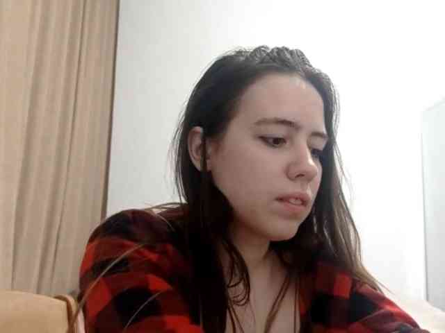 LorrieRingham webcam