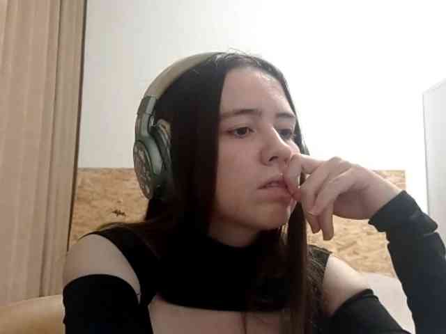 LorrieRingham webcam