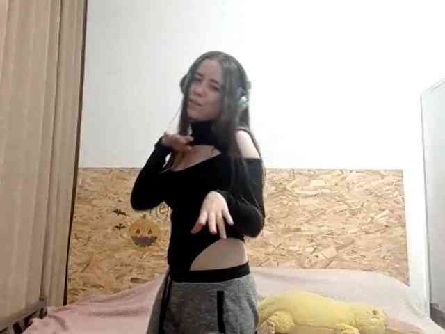 LorrieRingham webcam