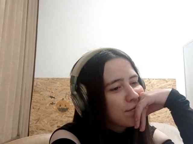 LorrieRingham webcam