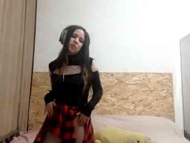 LorrieRingham webcam