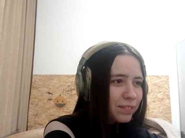 LorrieRingham webcam