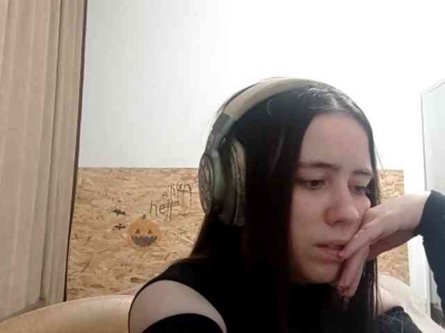 LorrieRingham webcam