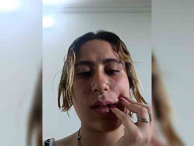 BellaMihrimah01 Live Webcam on BongaCams