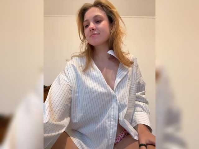poppysweety122 from BongaCams is Freechat