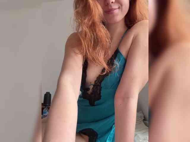 poppysweety122 webcam