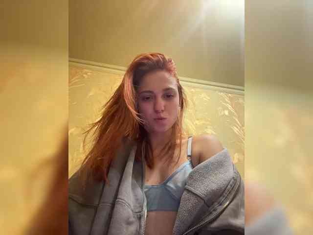 poppysweety122 webcam