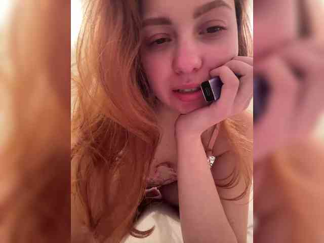 poppysweety122 webcam