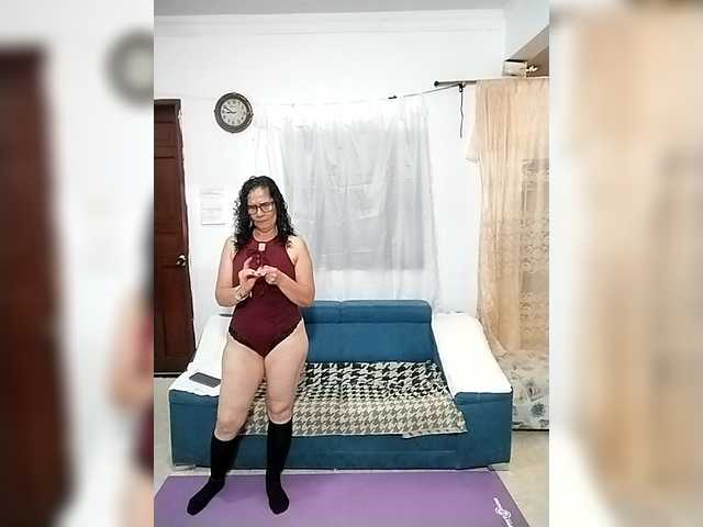 AfroditaMilf69 webcam