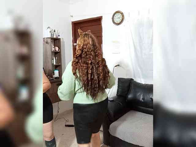 AfroditaMilf69 webcam