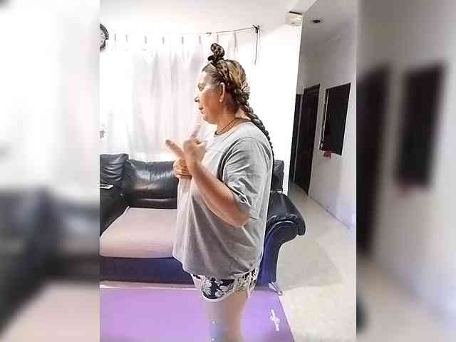 AfroditaMilf69 webcam