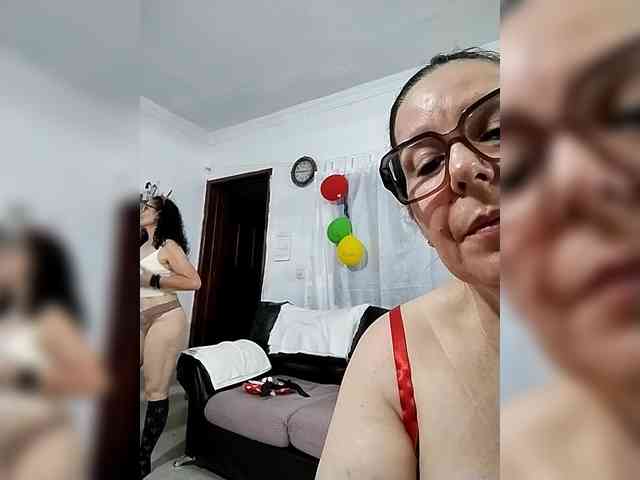 AfroditaMilf69 webcam