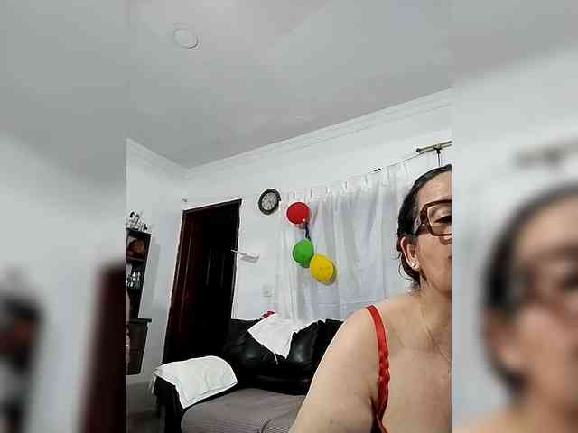 AfroditaMilf69 webcam