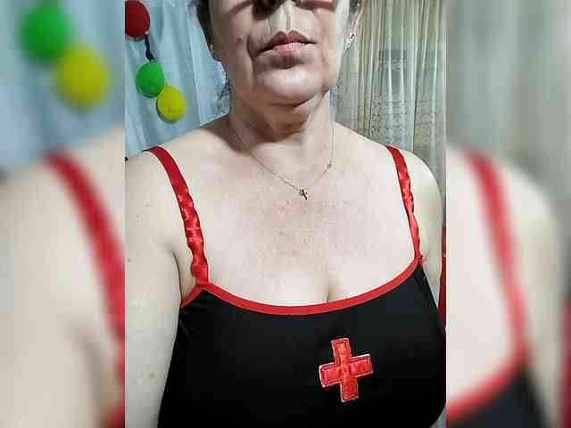 AfroditaMilf69 webcam