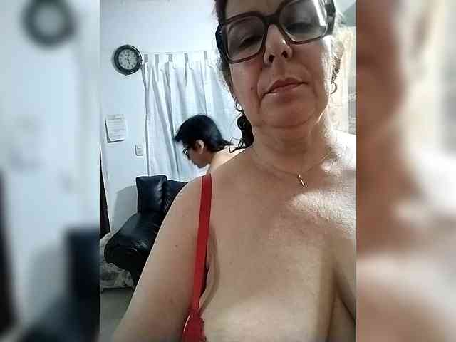 AfroditaMilf69 webcam