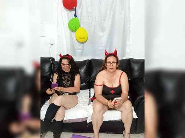 AfroditaMilf69 webcam