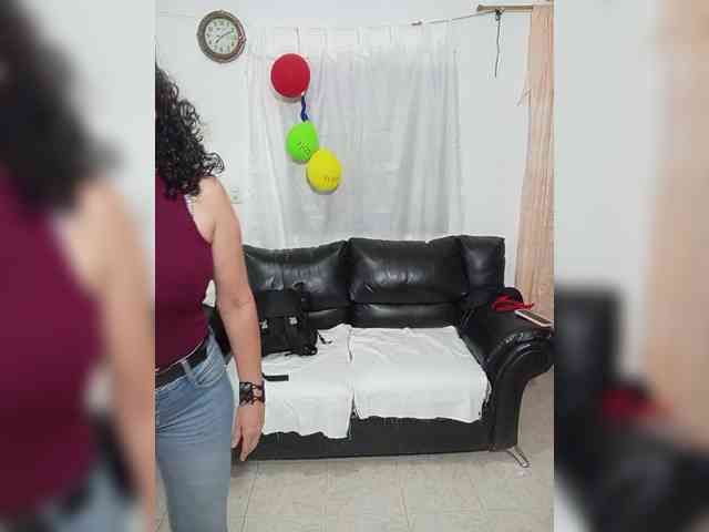 AfroditaMilf69 webcam