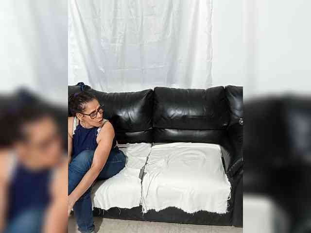 AfroditaMilf69 webcam