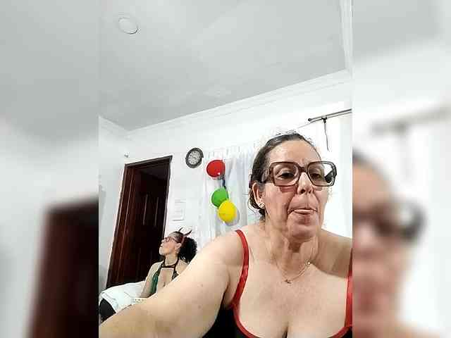 AfroditaMilf69 webcam