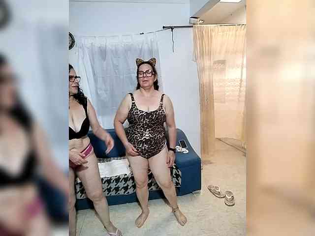 AfroditaMilf69 webcam