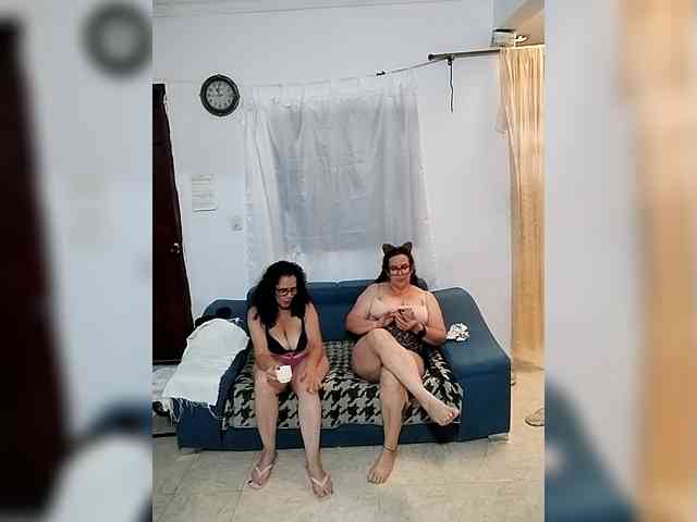 AfroditaMilf69 webcam