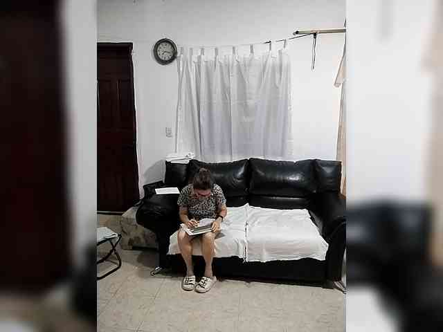 AfroditaMilf69 webcam