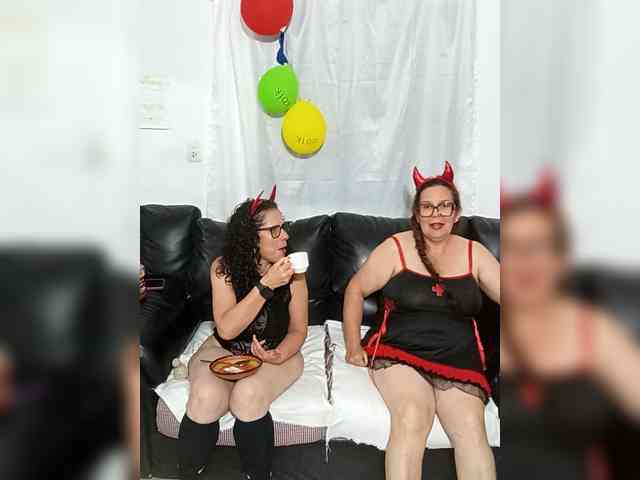 AfroditaMilf69 webcam