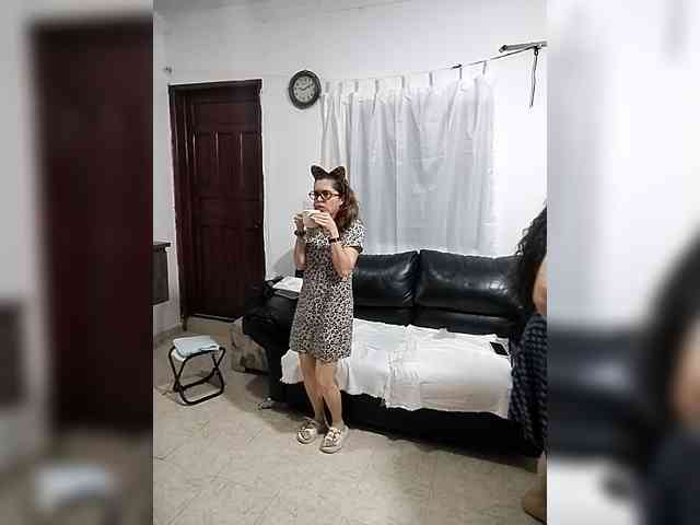 AfroditaMilf69 webcam