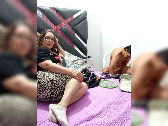 AfroditaMilf69 webcam