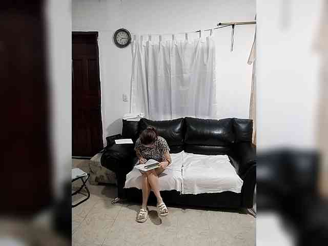 AfroditaMilf69 webcam