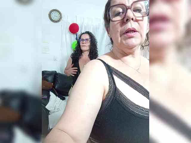 AfroditaMilf69 webcam