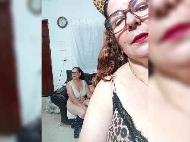 AfroditaMilf69 webcam