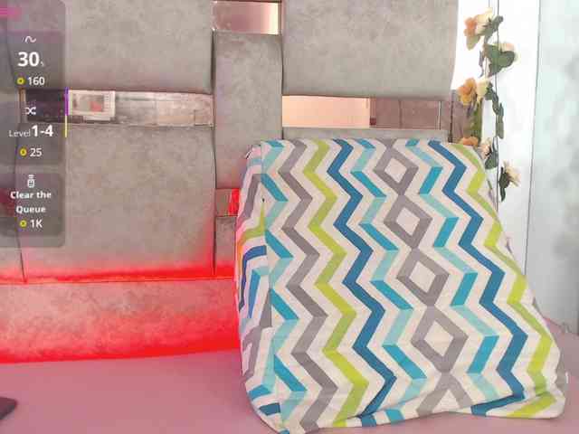 Malia-Brown1 webcam