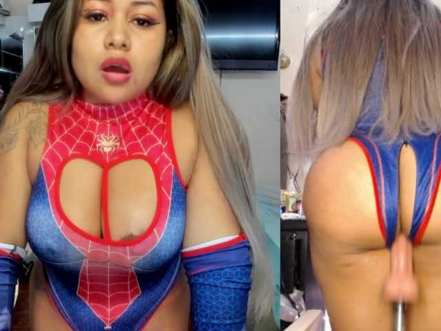 sasha-Blaire webcam