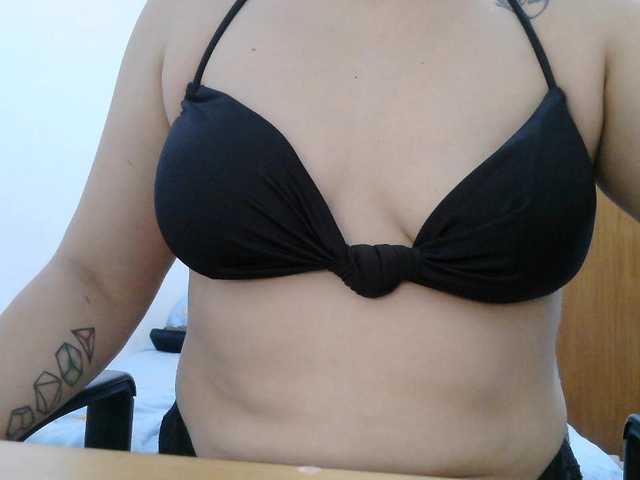 onlyLuxas23 webcam bongacams model stream image