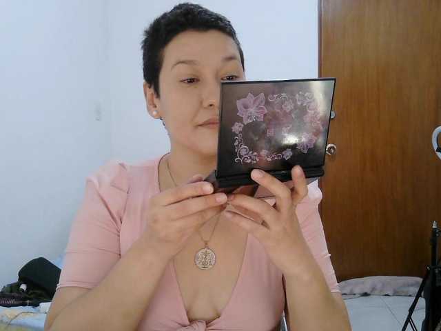 onlyLuxas23's BongaCams show and profile