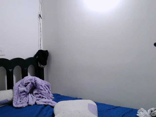 onlyLuxas23's BongaCams show and profile