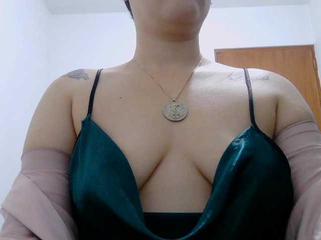 onlyLuxas23's BongaCams show and profile