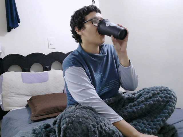 onlyLuxas23's BongaCams show and profile