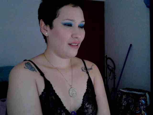 onlyLuxas23 Live Webcam on BongaCams