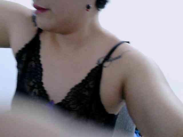 onlyLuxas23 Live Webcam on BongaCams